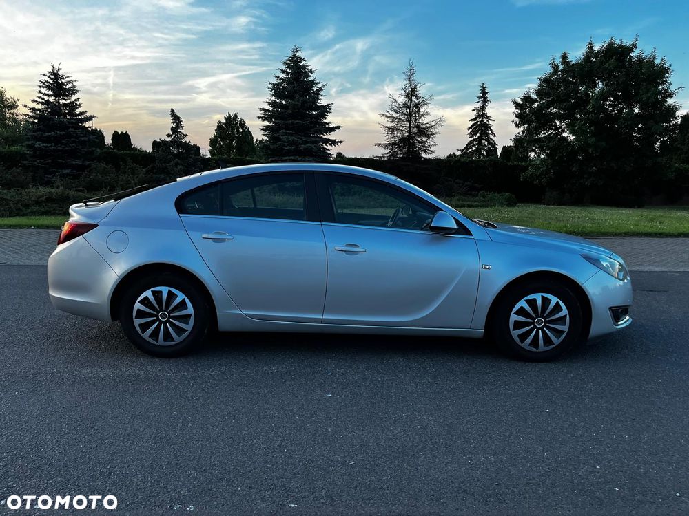 Opel Insignia - 18