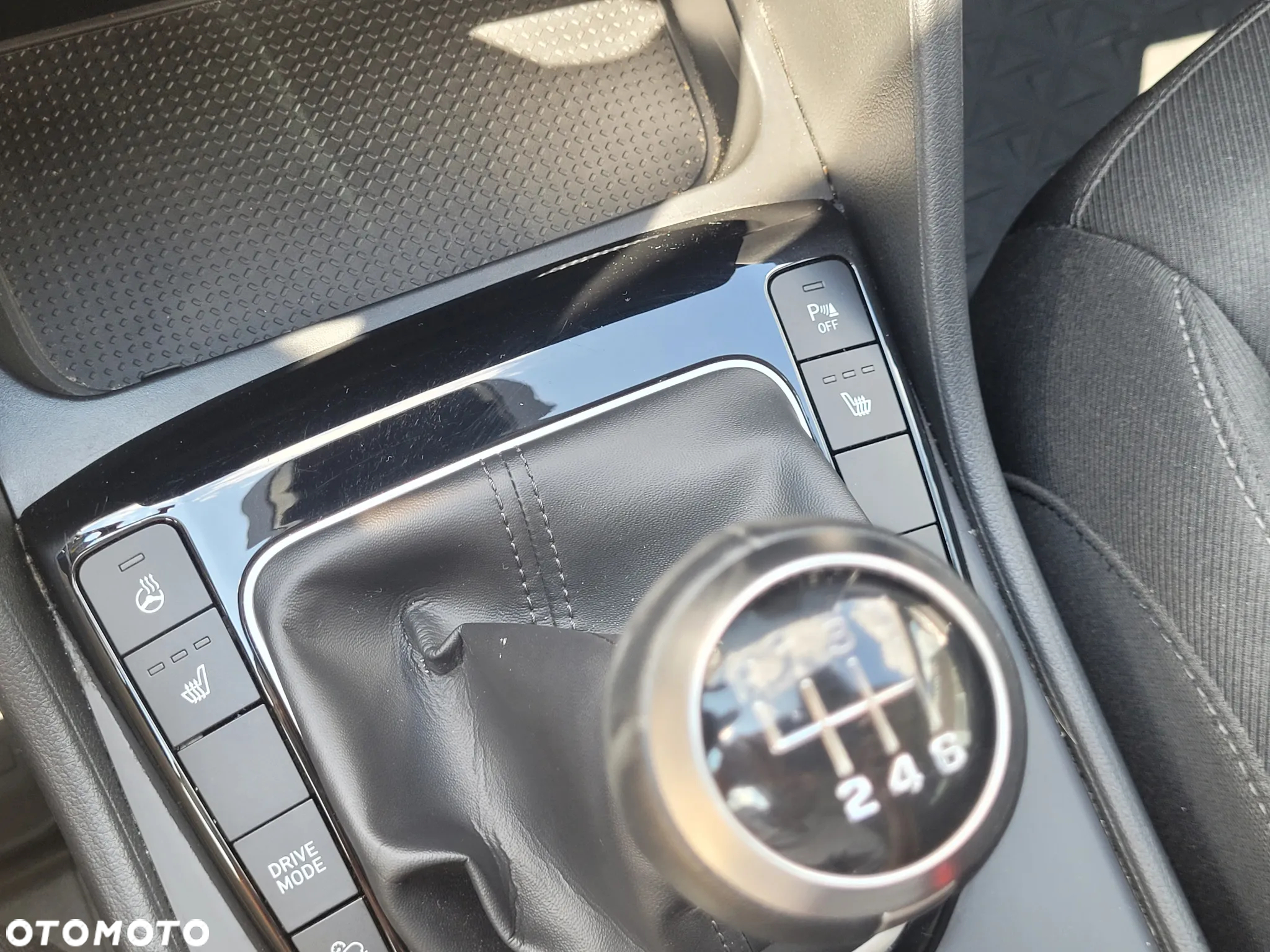 Hyundai Tucson 1.6 T-GDi Smart 2WD - 26