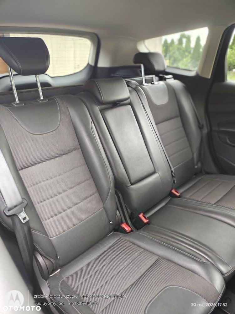 Ford Kuga 2.0 TDCi 4x4 Titanium - 17