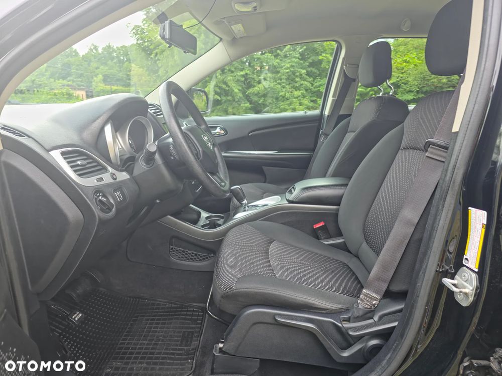 Dodge Journey - 9