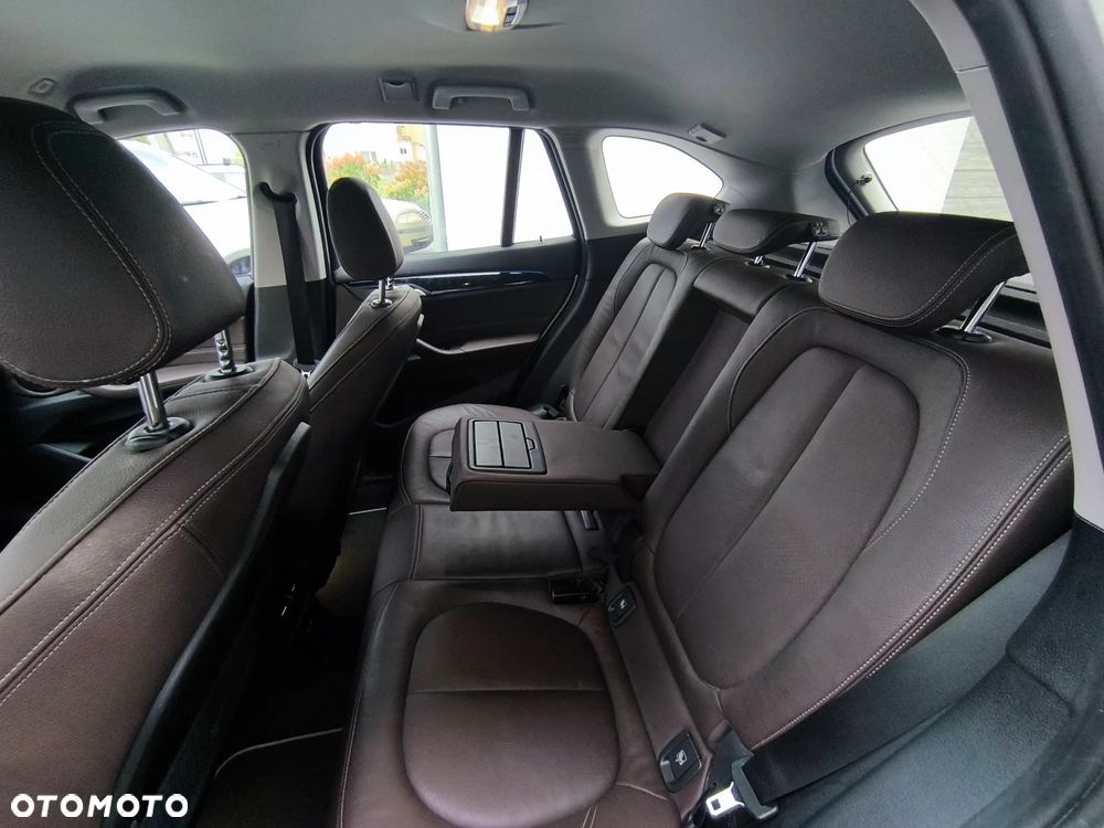 BMW X1 xDrive25e xLine - 27