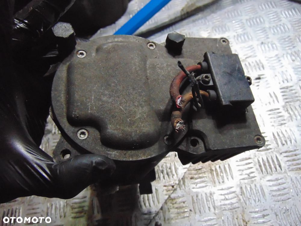 pompa wspomagania opel astra 2 TRW - 2