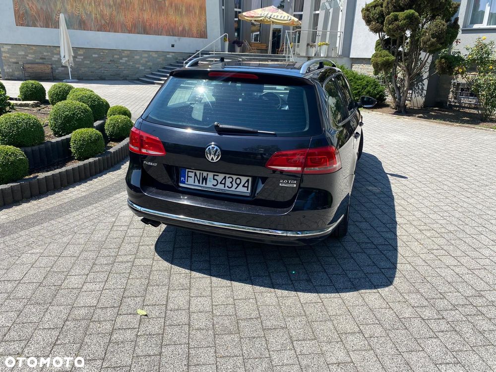 Volkswagen Passat 2.0 Blue TDI SCR Comfortline - 9
