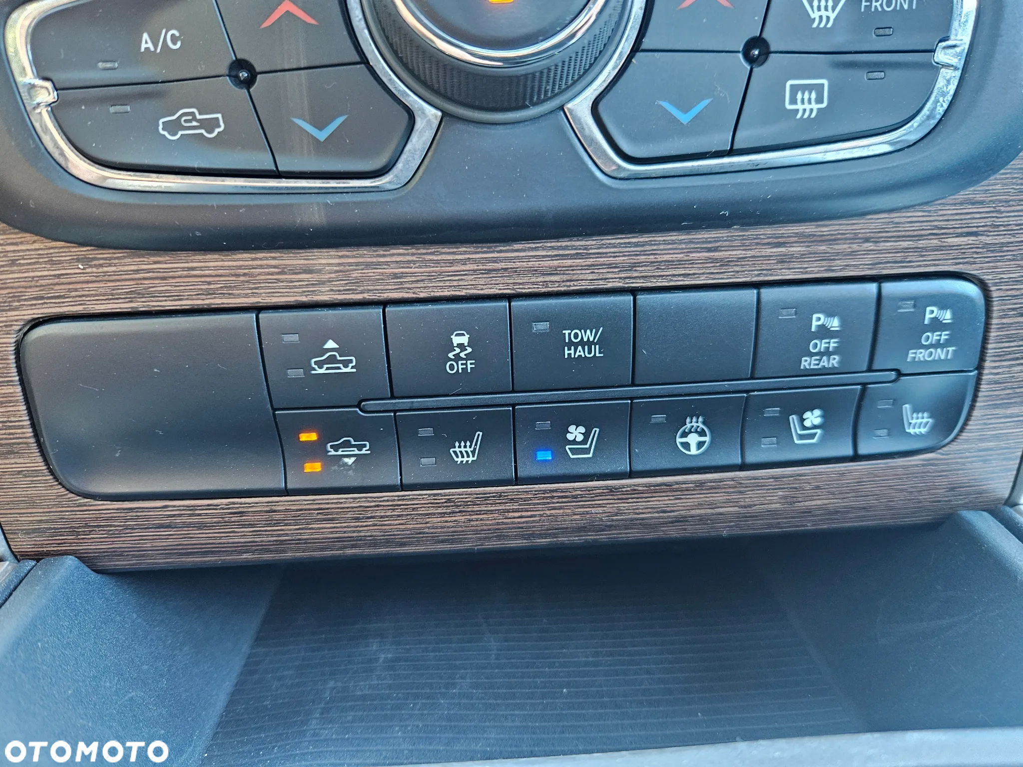 Dodge RAM TRX - 19