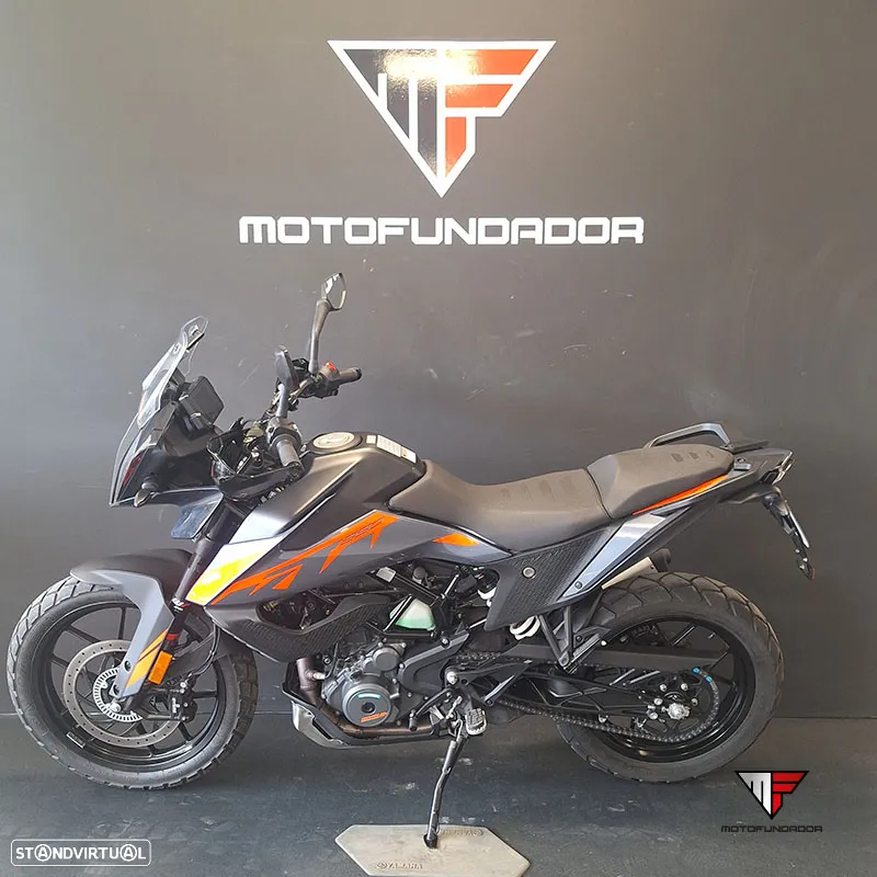KTM Adventure - 2