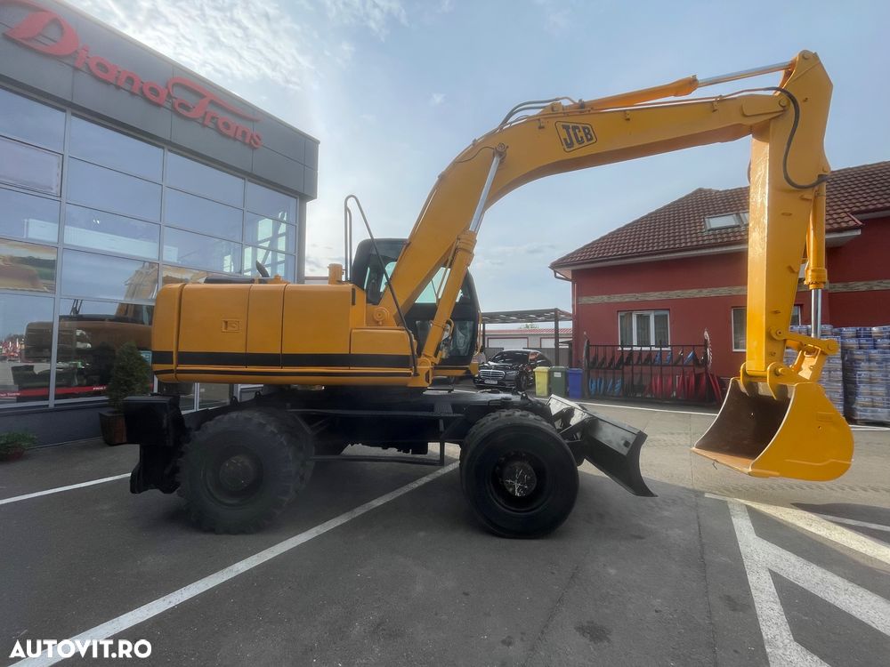 JCB JS1033 - 4