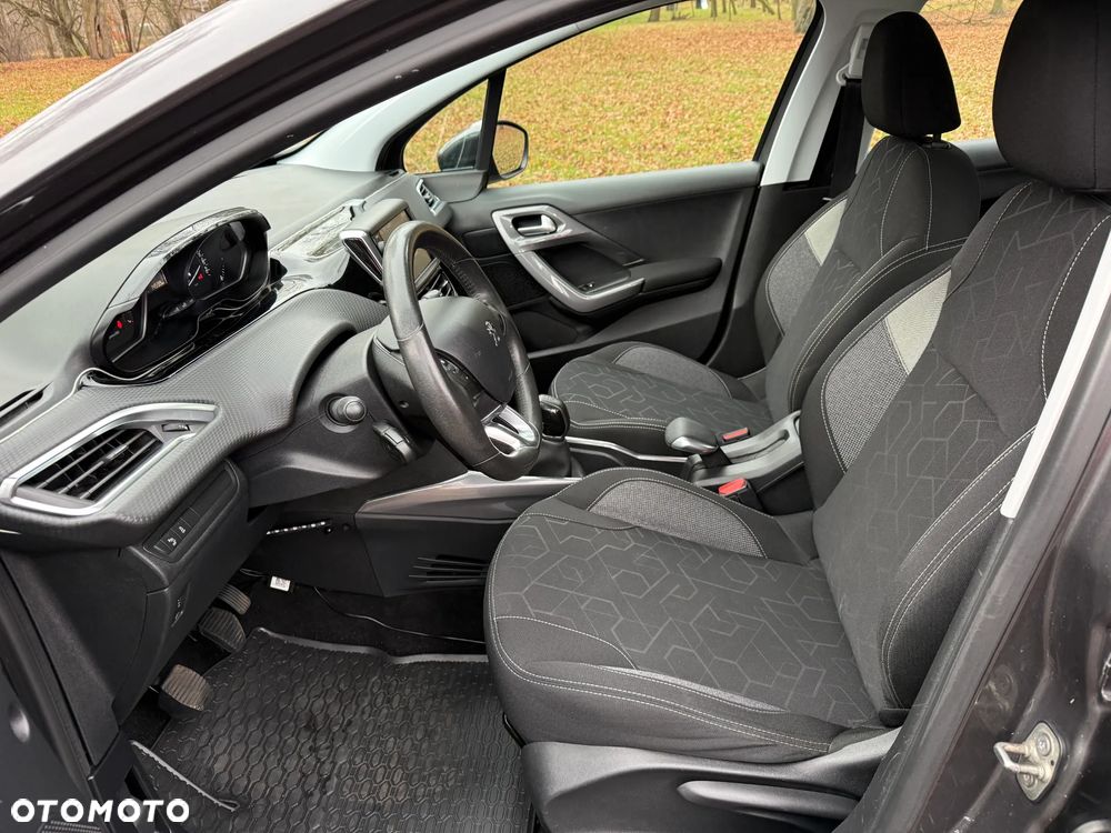 Peugeot 2008 PureTech 82 Active - 9