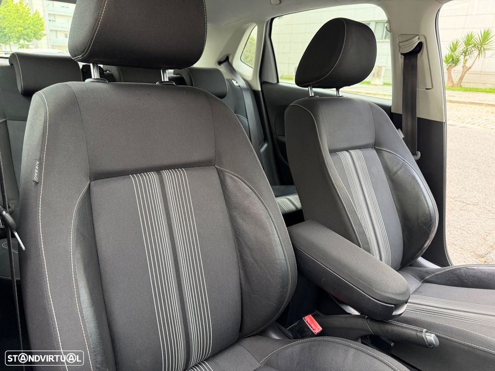VW Polo 1.2 Match - 9