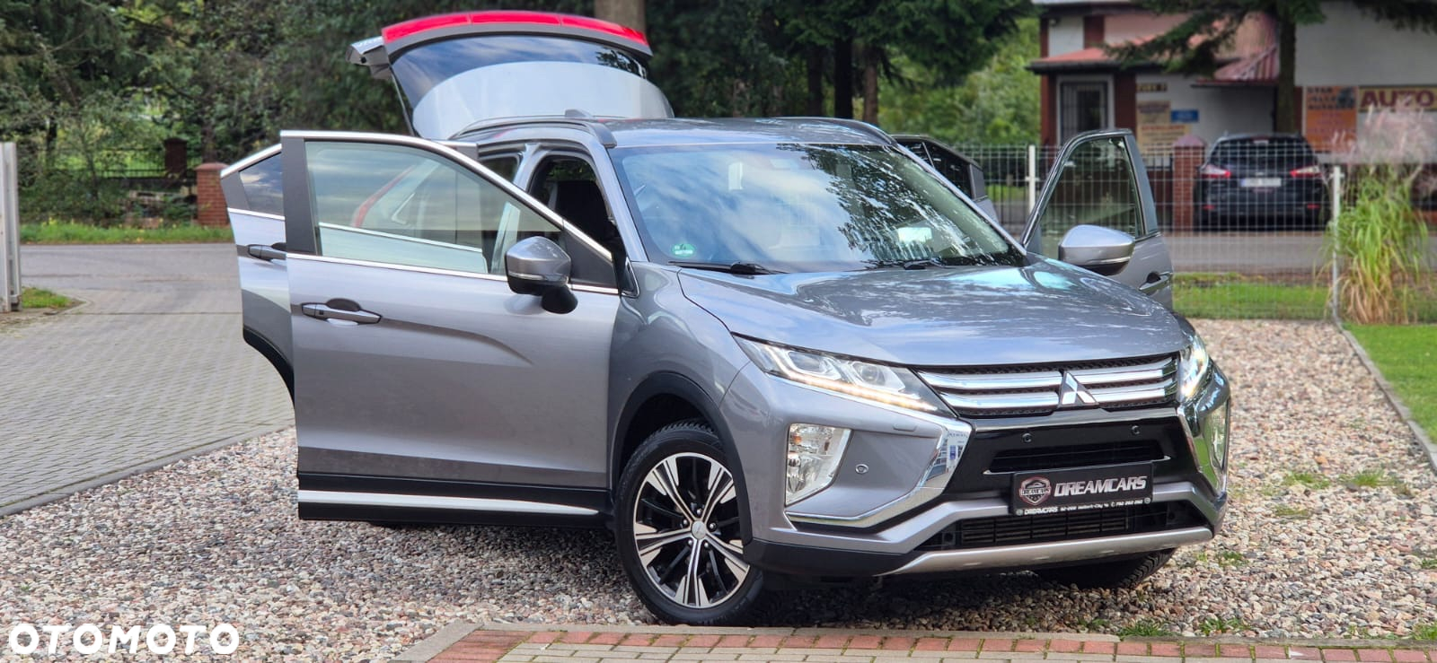Mitsubishi Eclipse Cross - 8