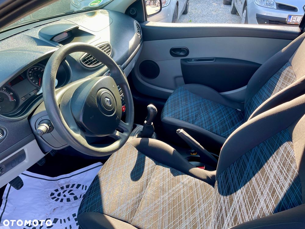 Renault Clio 1.2 16V Authentique - 20
