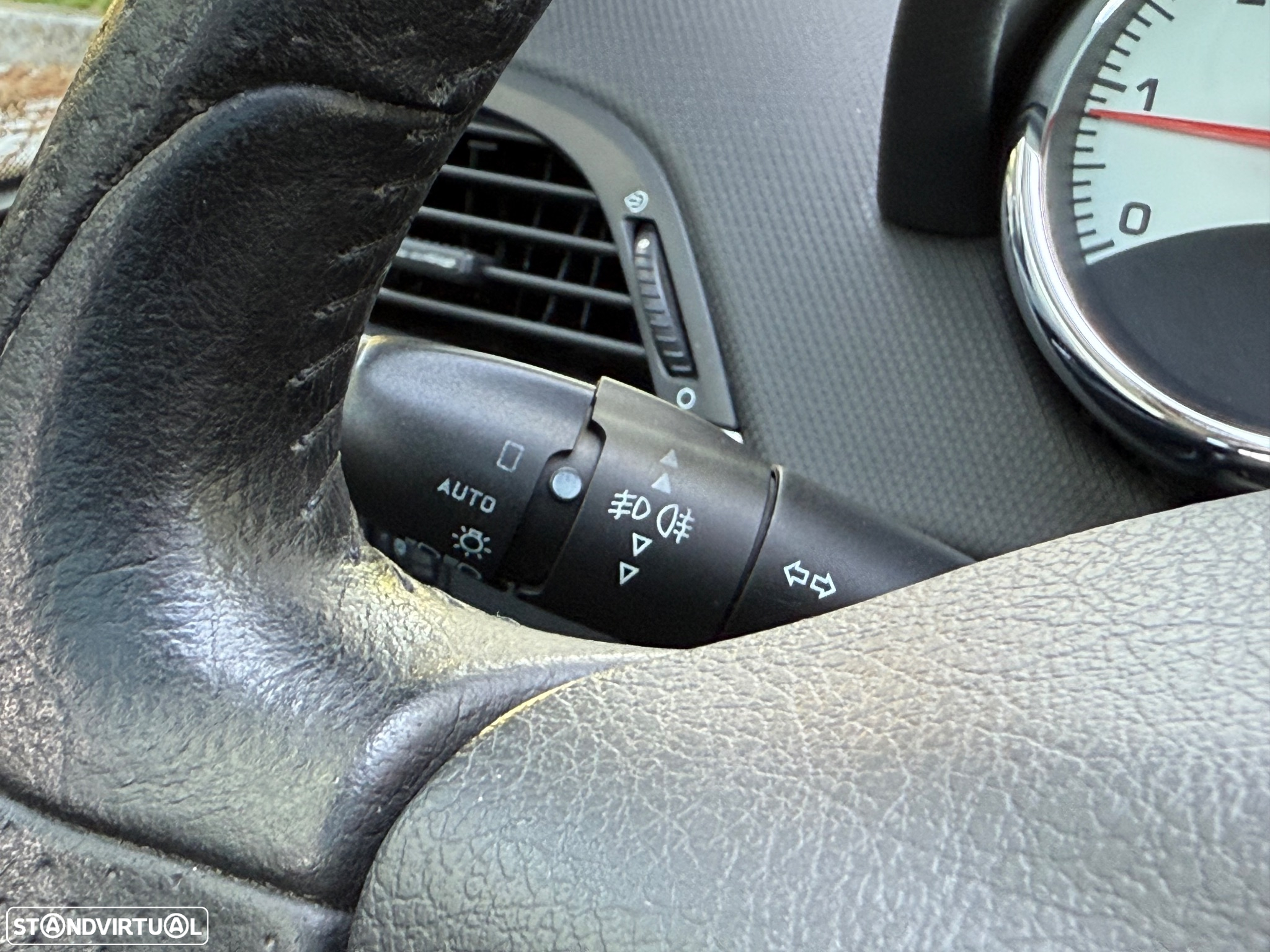 Peugeot 207 SW 1.6 HDi Sport - 29