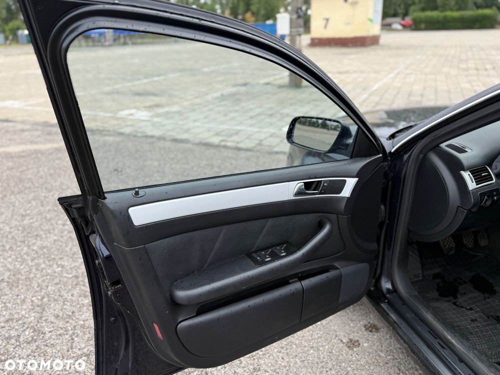 Audi A6 Avant 3.0 Quattro - 18