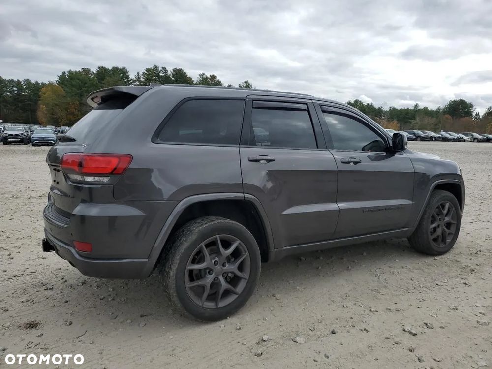 Jeep Grand Cherokee - 4