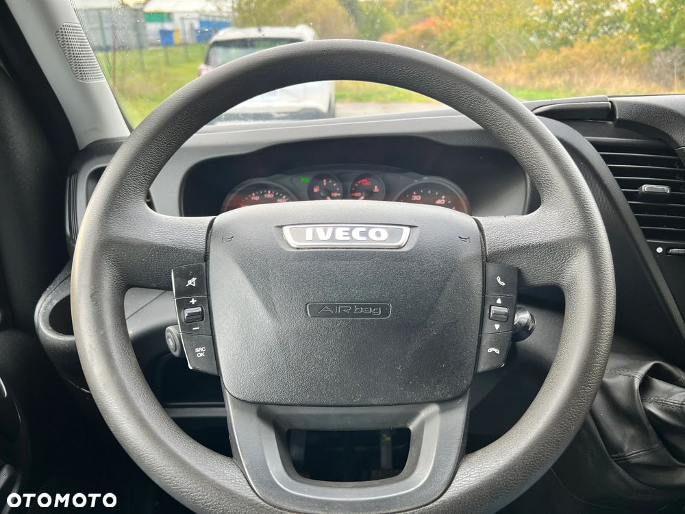 Iveco Daily 35S12 - 17