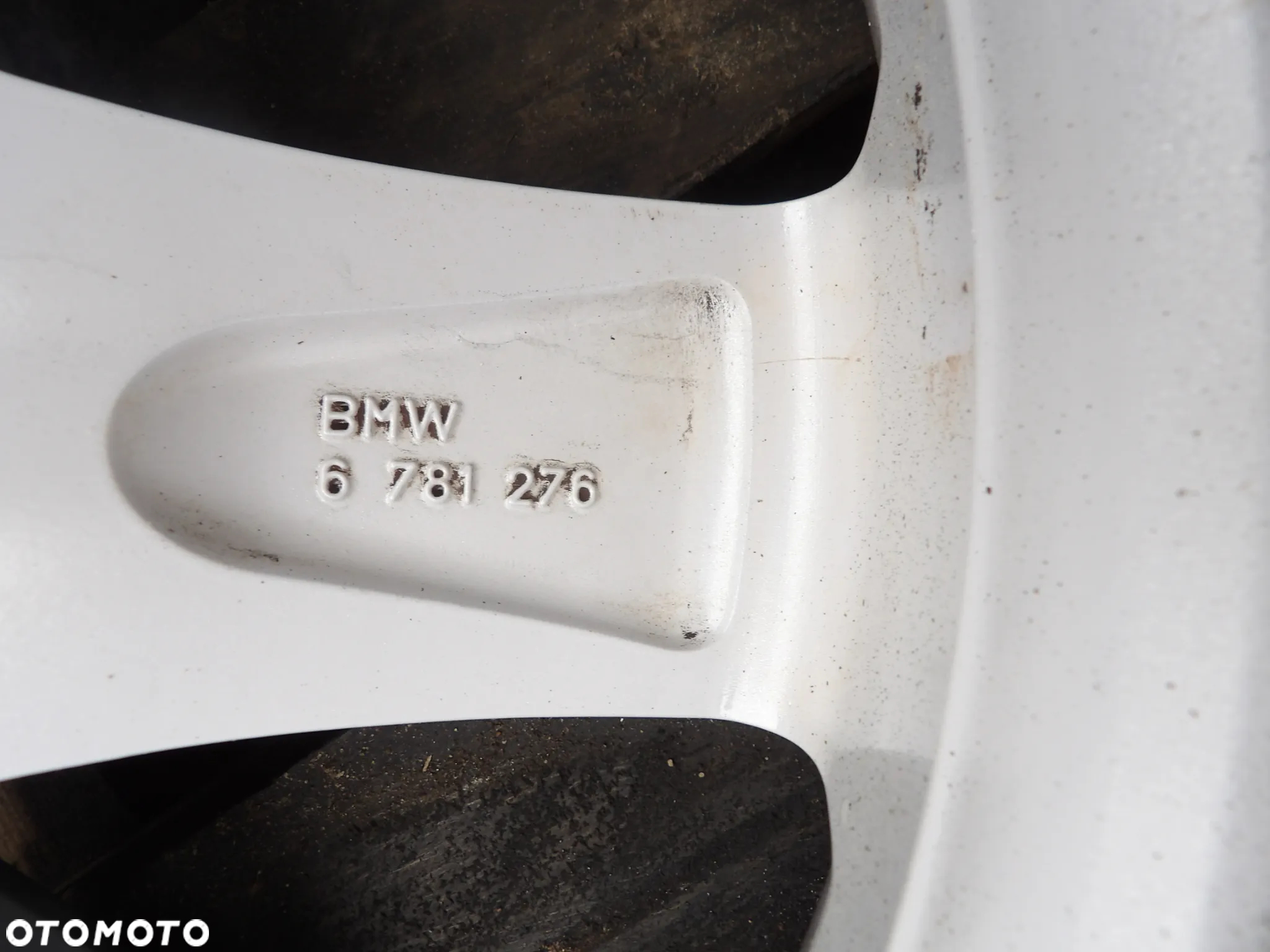 BMW - FELGI ALUMINIOWE - DWIE SZEROKOŚCI - 9,5JxEH2+IS39 - 8,5Jx19EH2+IS25 - 6781275  6781276 - 6