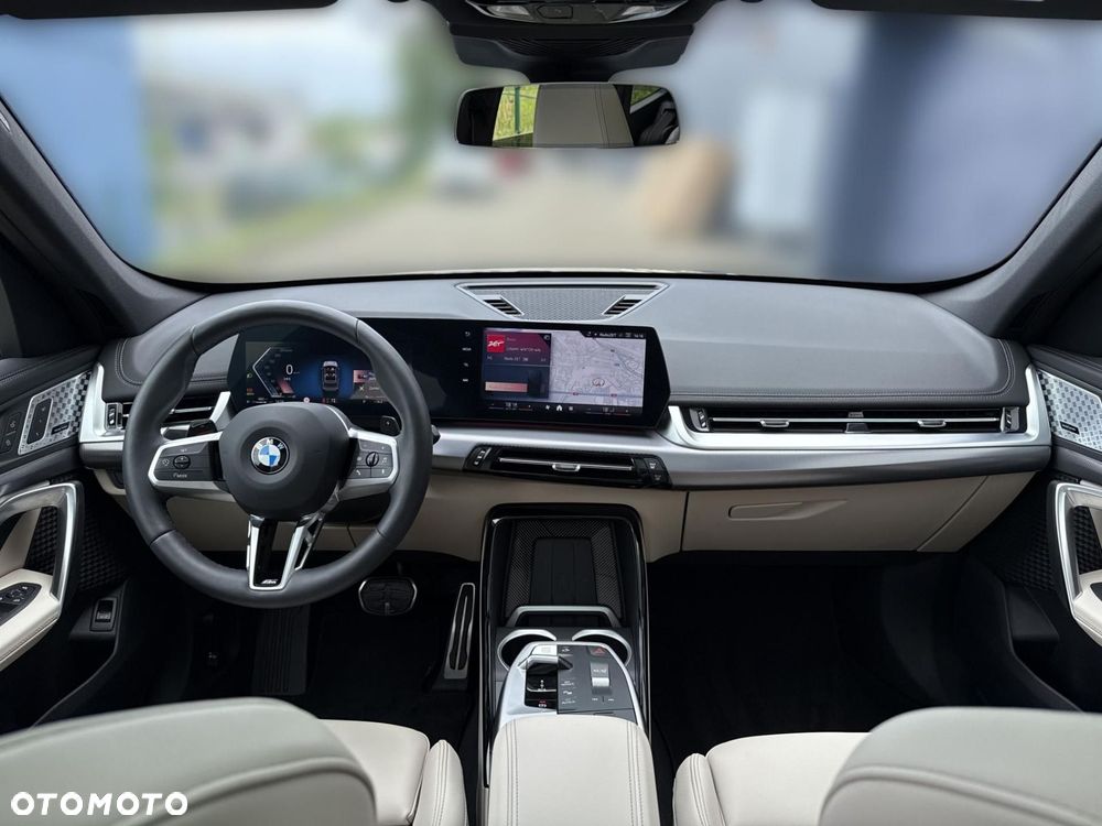 BMW X1 - 6
