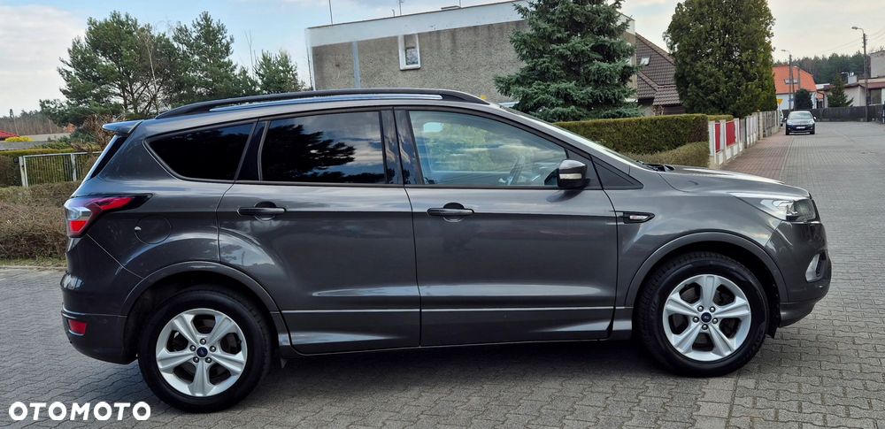Ford Kuga 2.0 TDCi 4x2 ST-Line - 6