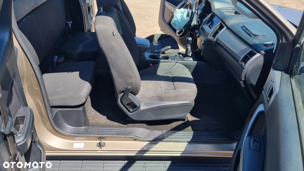 Ford Ranger 2,0 l EcoBlue Limited - 23