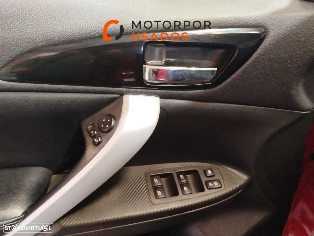 Mitsubishi Eclipse Cross 2.4 PHEV Black Edition - 13