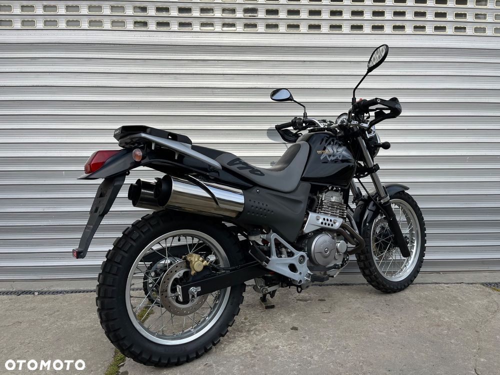 Honda SL - 7