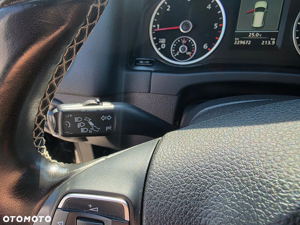Volkswagen Tiguan 2.0 TDI DPF BlueMotion Technology Cup Sport & Style - 15