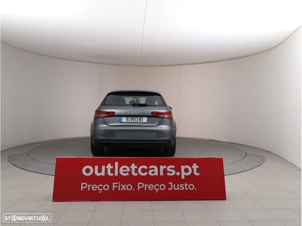 Audi A3 1.6 TDI Advance Ultra - 7