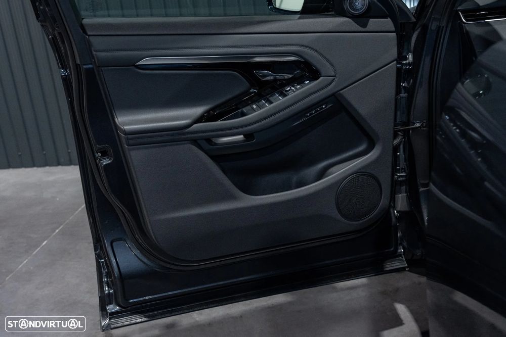 Land Rover Range Rover Evoque P300e S - 18
