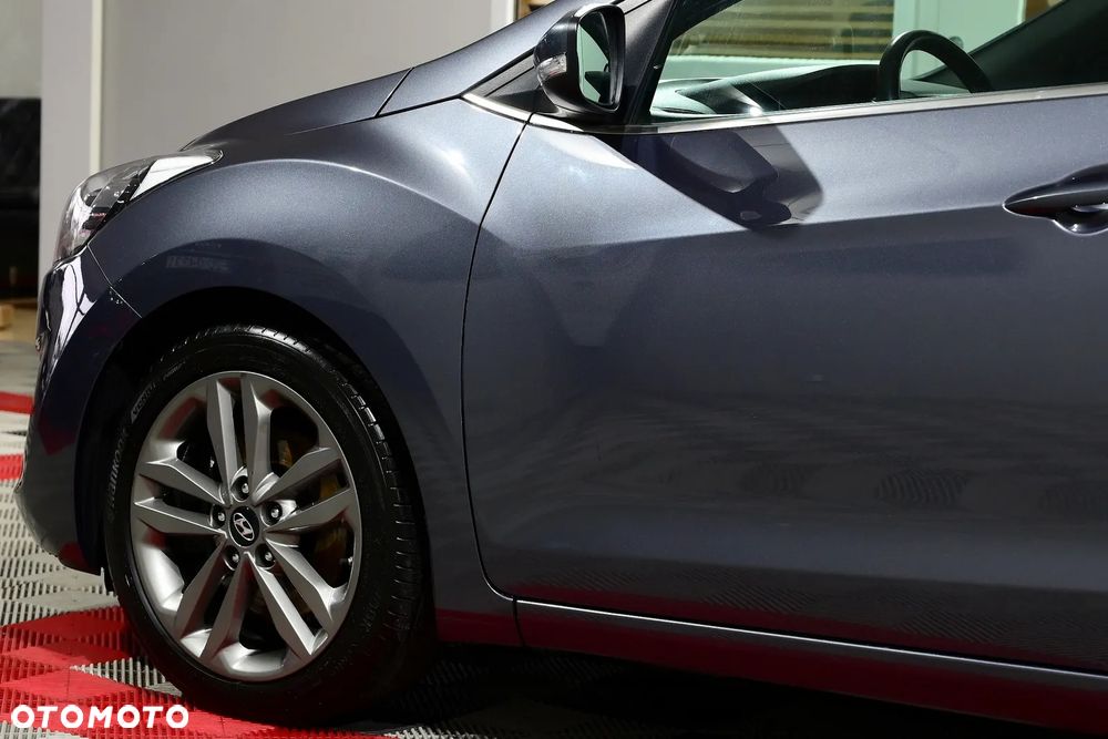 Hyundai i30 blue Kombi 1.6 CRDi DCT Passion - 37