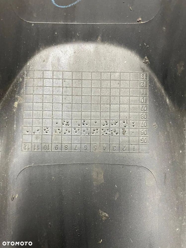 Błotnik przód Suzuki GSX-R 1300 Hayabusa - 4