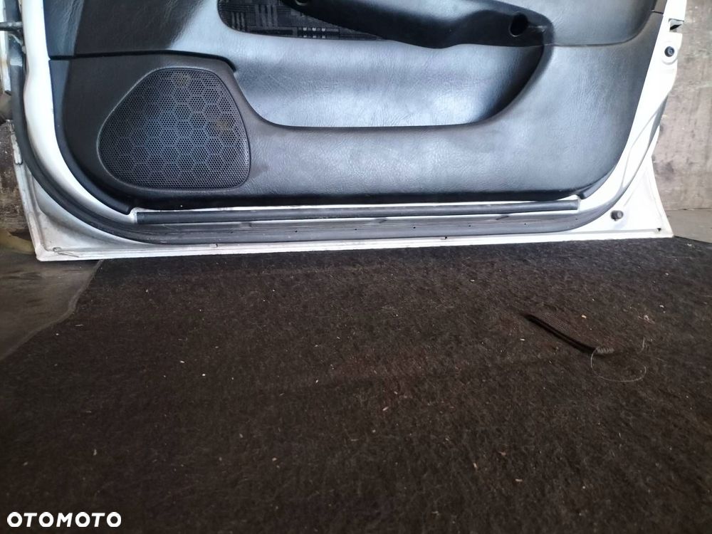 DRZWI KOMPLETNE PRAWY PRZÓD LUSTERKO PODNOŚNIK HONDA ACCORD VI NH614M - 11