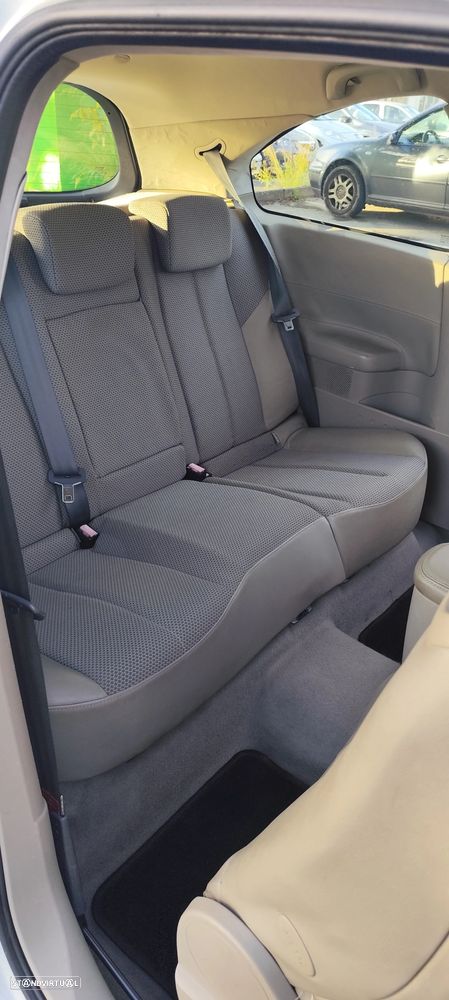 Renault Mégane 1.4 Confort Dynamique - 10