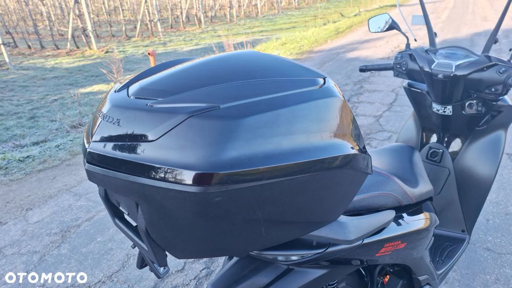 Honda SH - 8