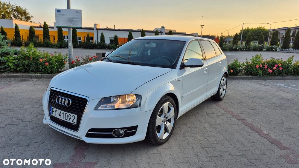 Audi A3 Sportback 2.0 TDI DPF Quattro Attraction - 14