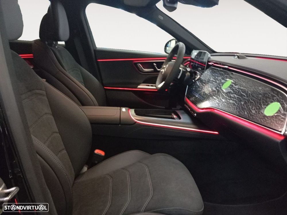 Mercedes-Benz E 300 - 12