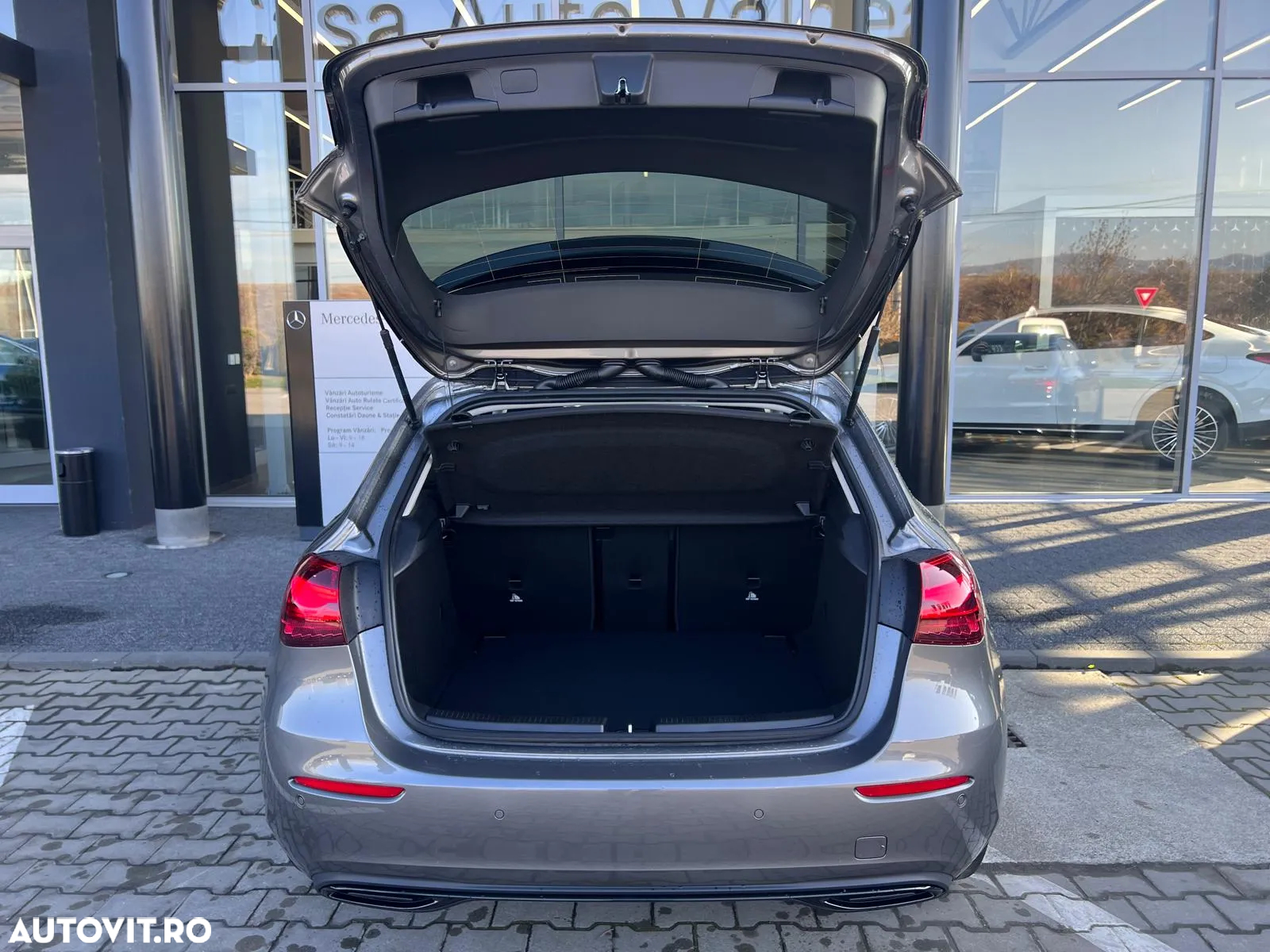 Mercedes-Benz A 200 MHEV 7G-DCT - 3