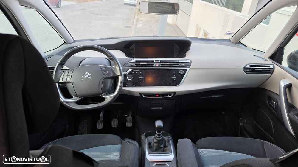 Citroën C4 Grand Picasso 1.6 BlueHDi Feel — fotografia 11