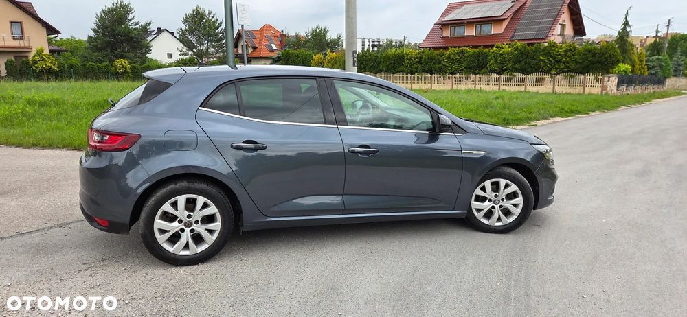 Renault Megane 1.5 Blue dCi Intens - 8
