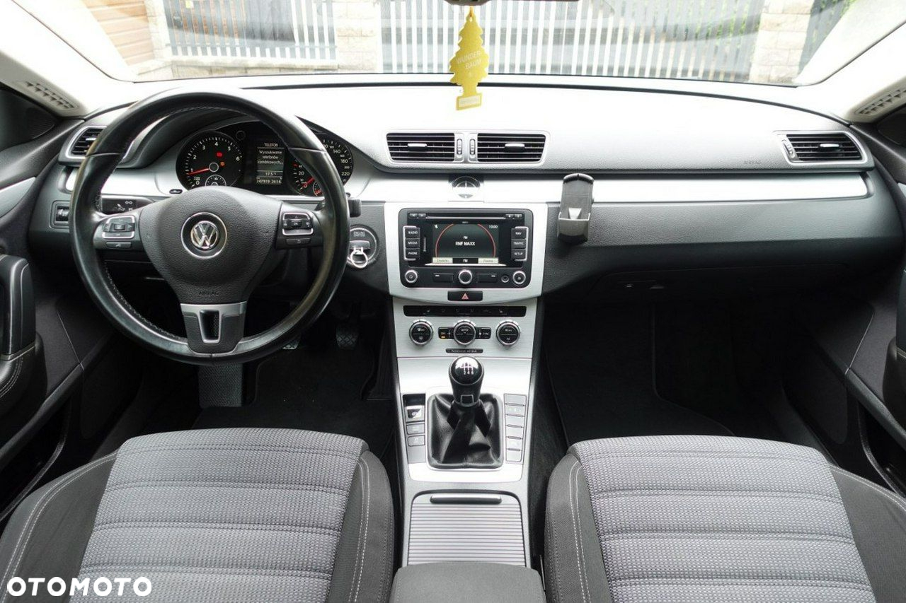Volkswagen Passat CC - 15