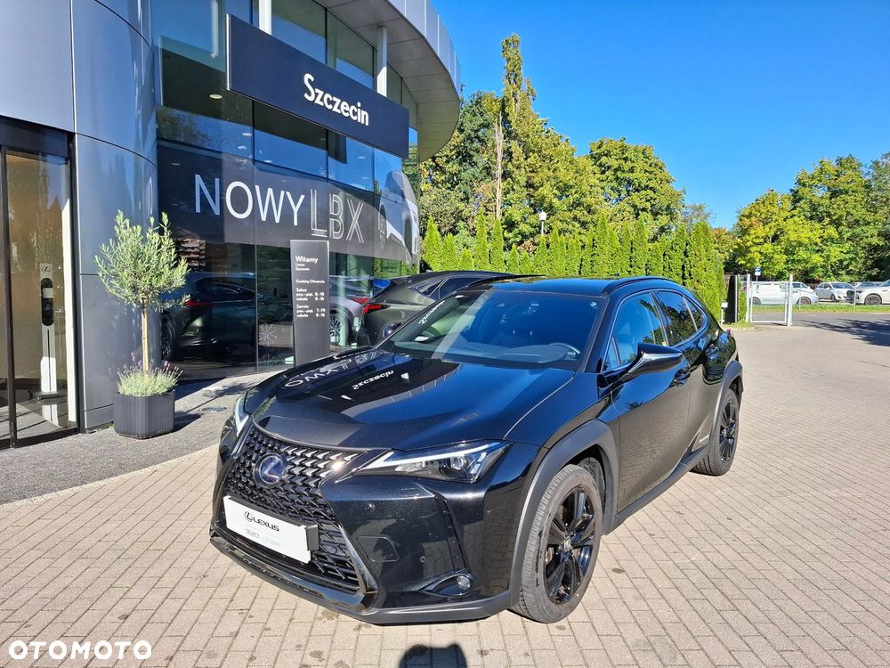 Lexus UX - 1