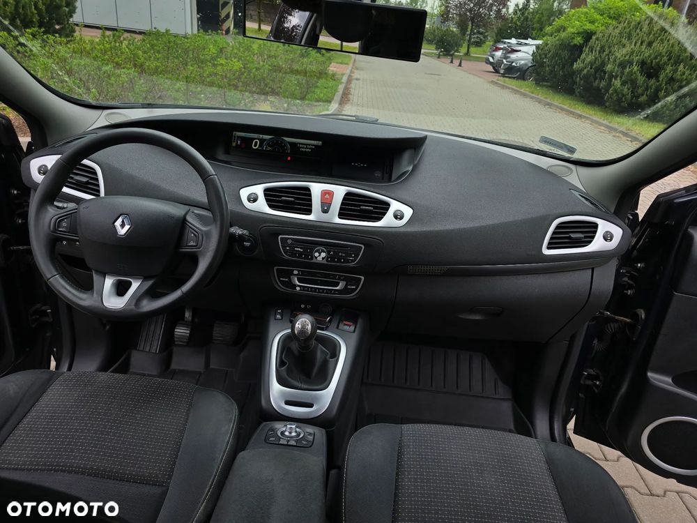 Renault Scenic TCe 130 Dynamique - 11