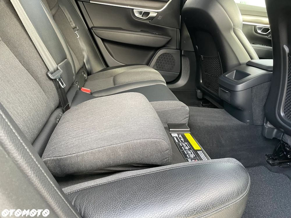 Volvo V90 Cross Country T5 AWD Pro - 25