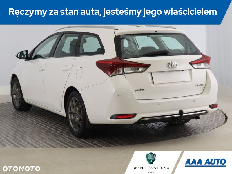 Toyota Auris - 6