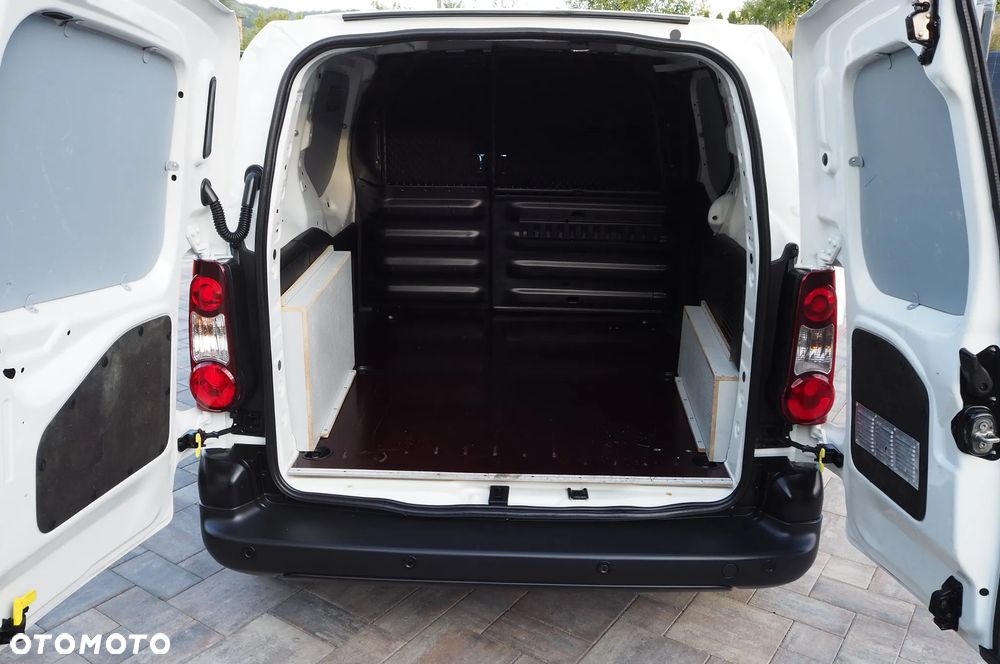 Citroën BERLINGO - 8
