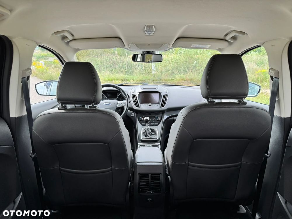 Ford Kuga 1.5 EcoBlue TITANIUM - 29