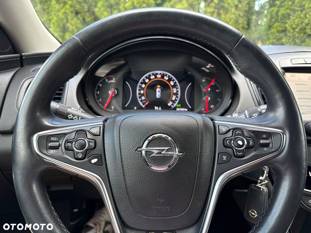Opel Insignia - 20