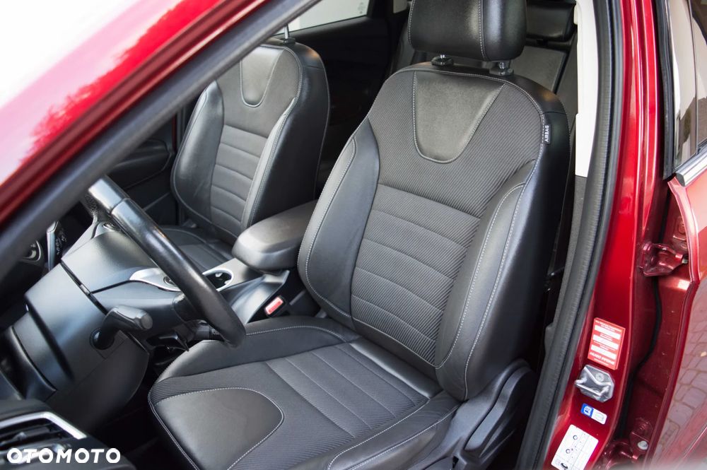 Ford Kuga 2.0 TDCi 2x4 Individual - 14