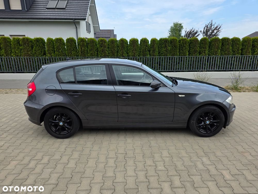 BMW Seria 1 - 10