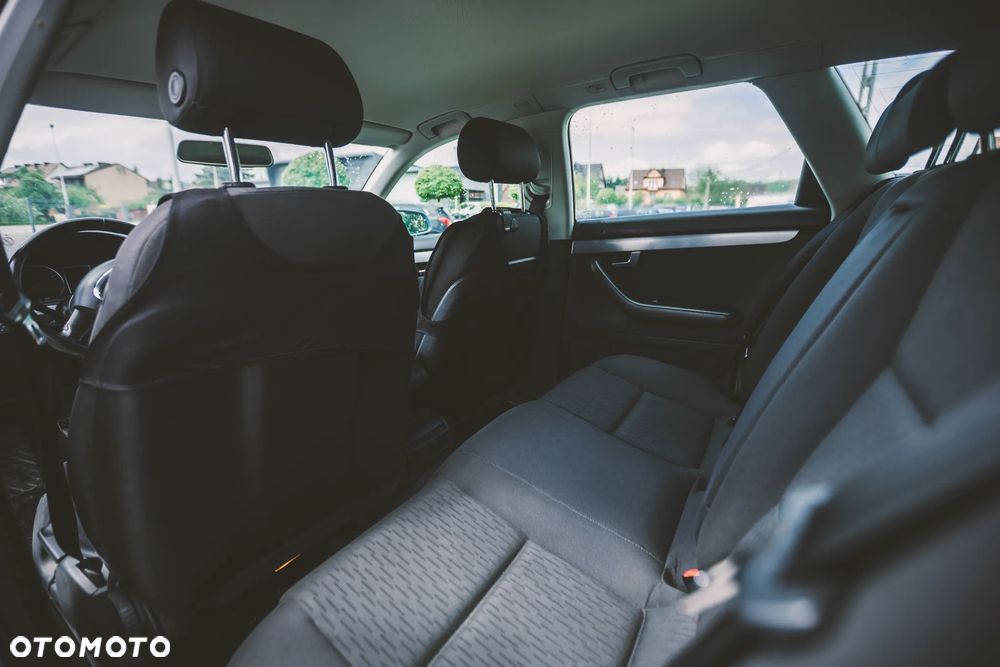 Audi A4 Avant 1.6 - 11