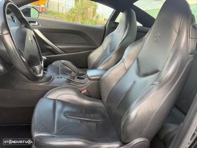 Peugeot RCZ 1.6 200 THP - 22