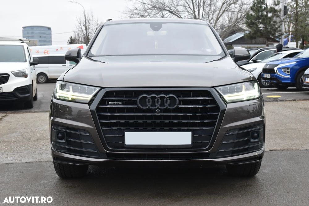 Audi Q7 - 11